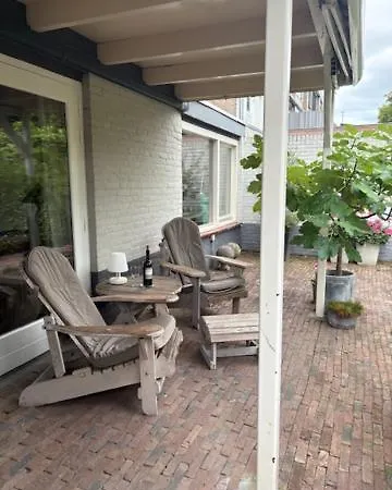 לינה וארוחת בוקר Bb-jonashome 4*