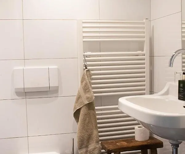 Bb-jonashome Bed & Breakfast 4*